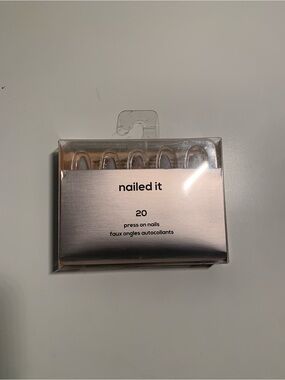 Rose Gold Press-On Nails - 20 Pack